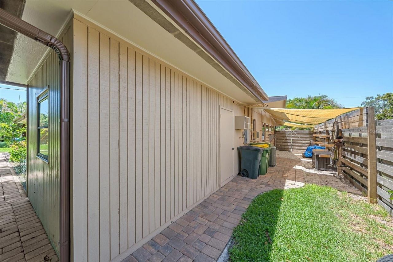 2462 Clematis Street , Sarasota, FL 34239 Photo