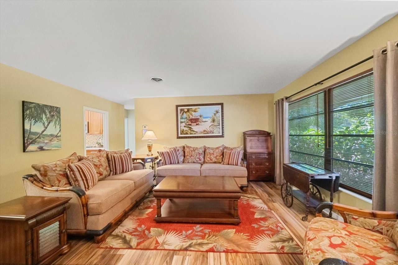 2462 Clematis Street , Sarasota, FL 34239 Photo