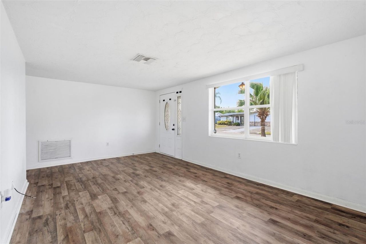 5753 1st Avenue , New Port Richey, FL 34652 Photo