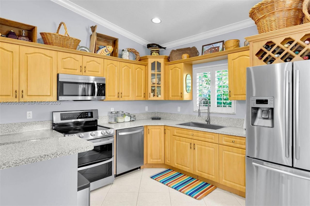 54 Tarpon Ave , Key Largo, FL 33037 Photo