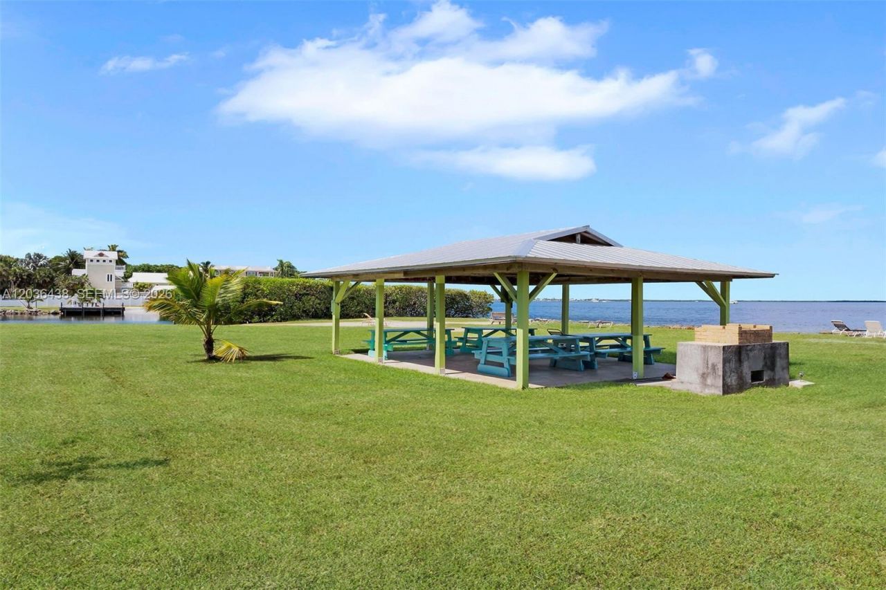 54 Tarpon Ave , Key Largo, FL 33037 Photo