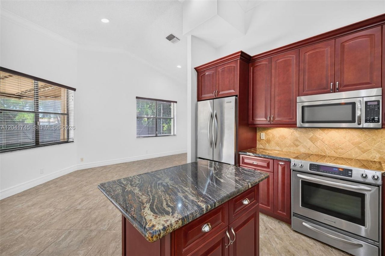 1380 NW 103rd Ter , Plantation, FL 33322 Photo