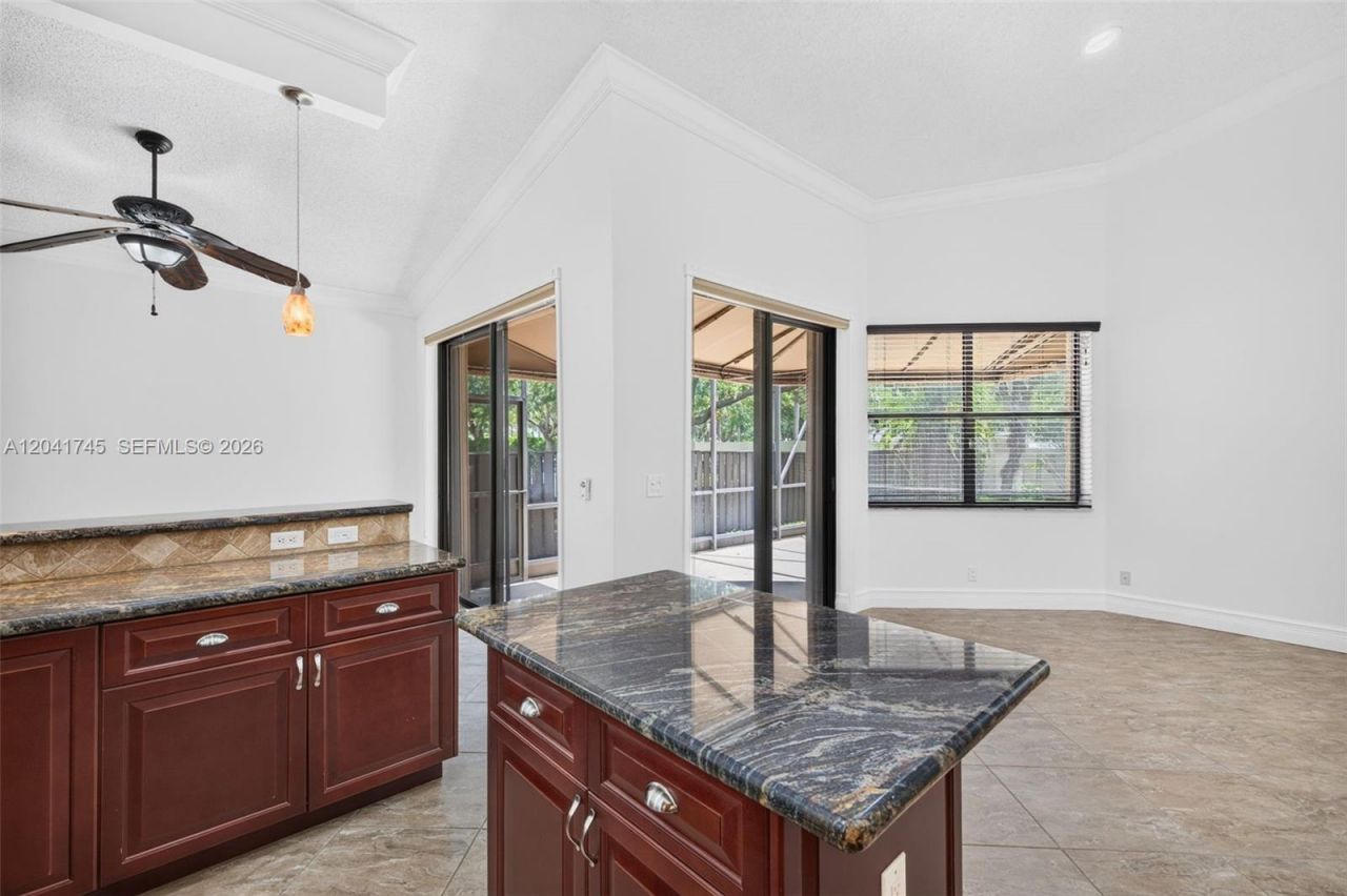 1380 NW 103rd Ter , Plantation, FL 33322 Photo
