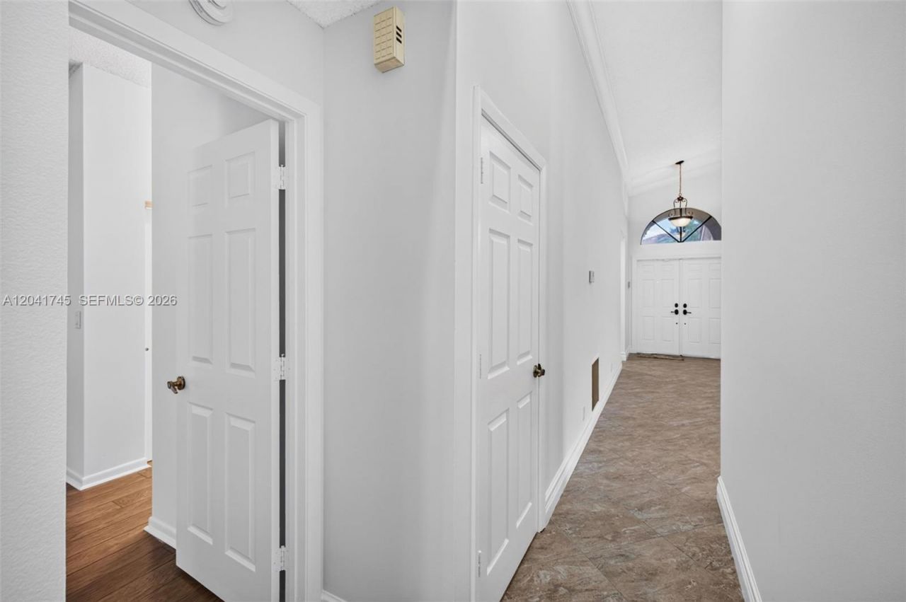 1380 NW 103rd Ter , Plantation, FL 33322 Photo