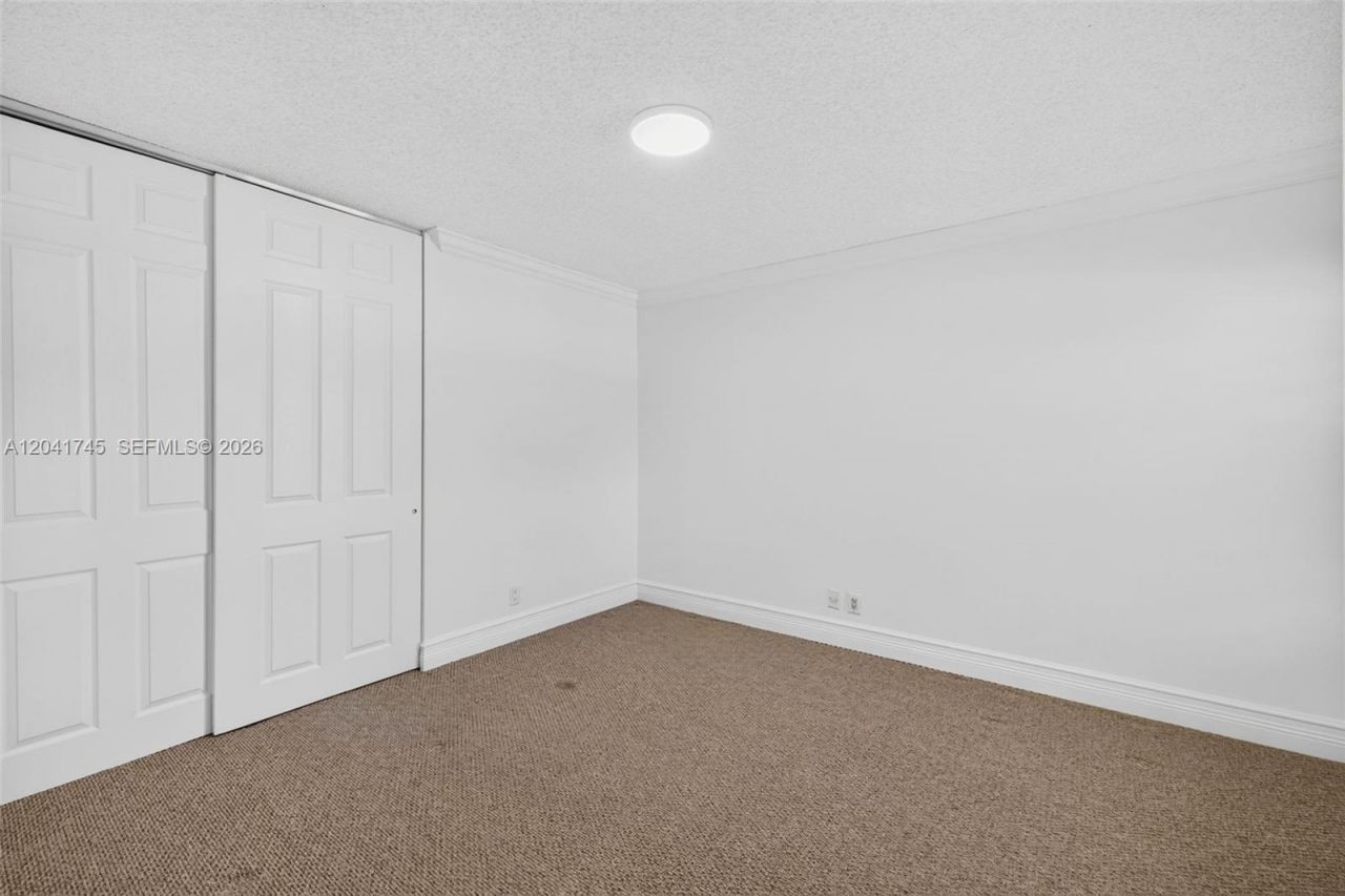 1380 NW 103rd Ter , Plantation, FL 33322 Photo