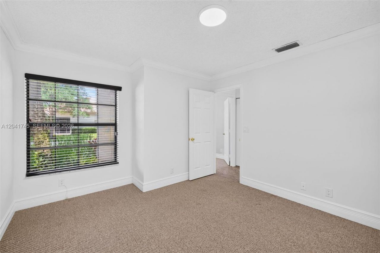 1380 NW 103rd Ter , Plantation, FL 33322 Photo