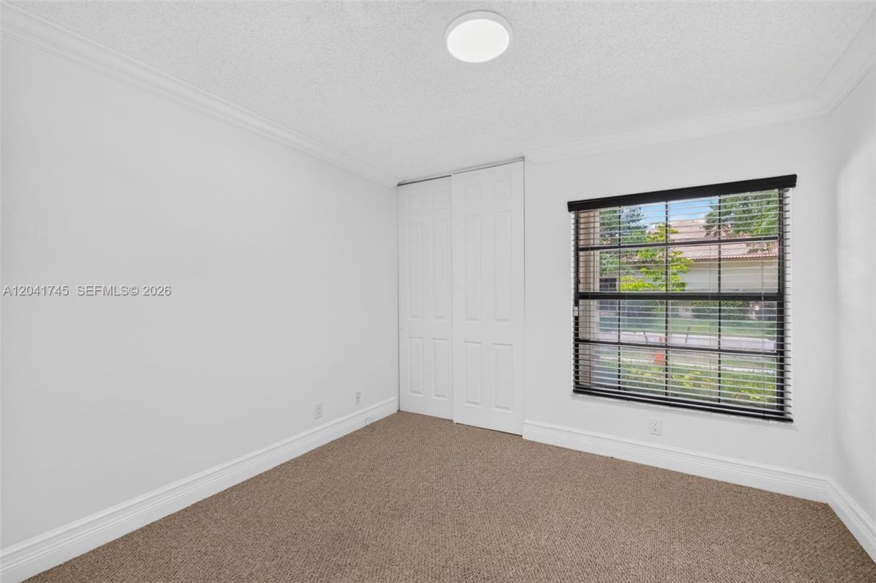 1380 NW 103rd Ter , Plantation, FL 33322 Photo