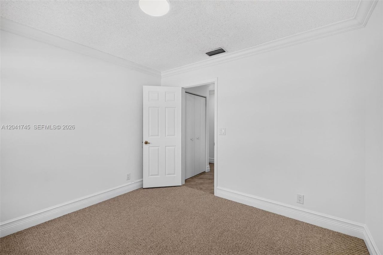 1380 NW 103rd Ter , Plantation, FL 33322 Photo
