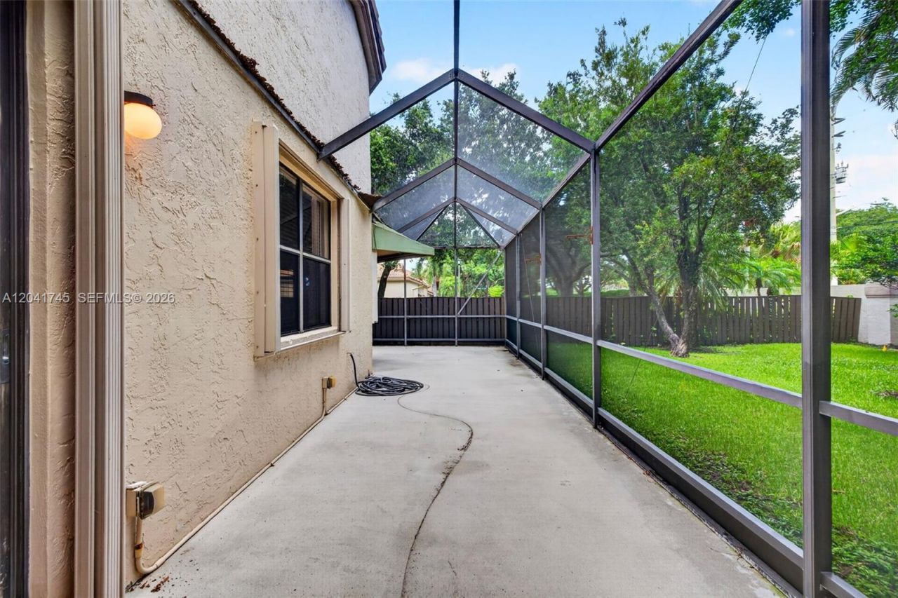 1380 NW 103rd Ter , Plantation, FL 33322 Photo