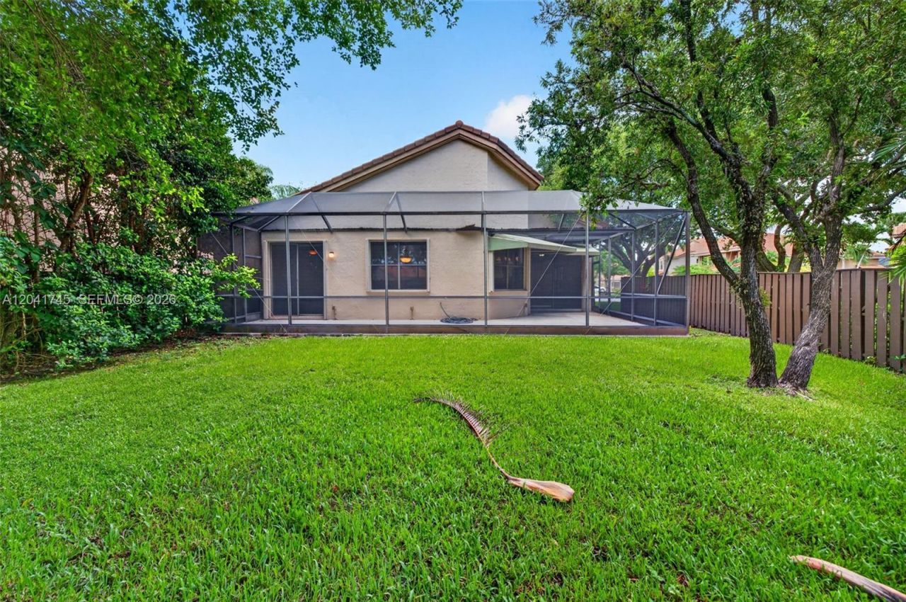 1380 NW 103rd Ter , Plantation, FL 33322 Photo