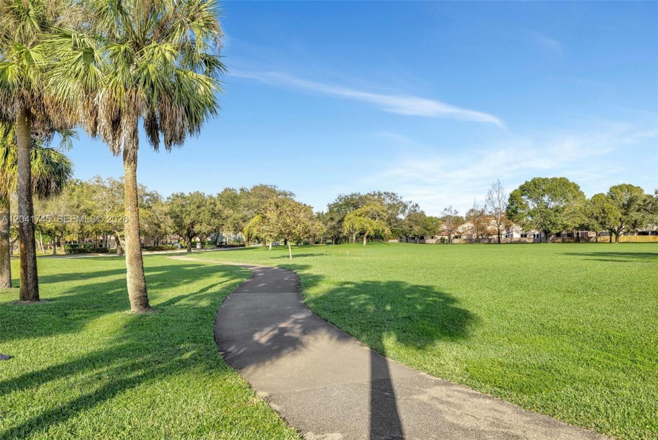 1380 NW 103rd Ter , Plantation, FL 33322 Photo