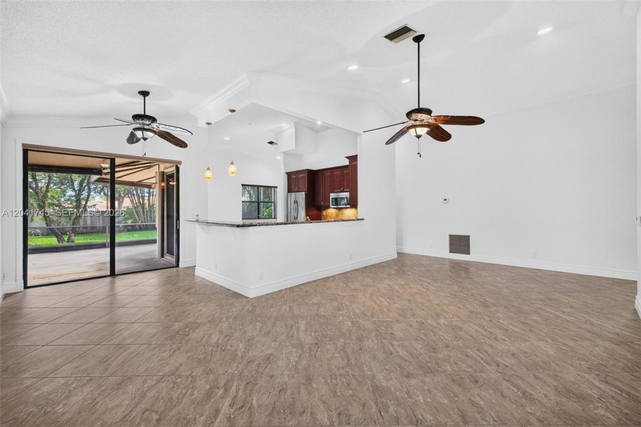 1380 NW 103rd Ter , Plantation, FL 33322 Photo