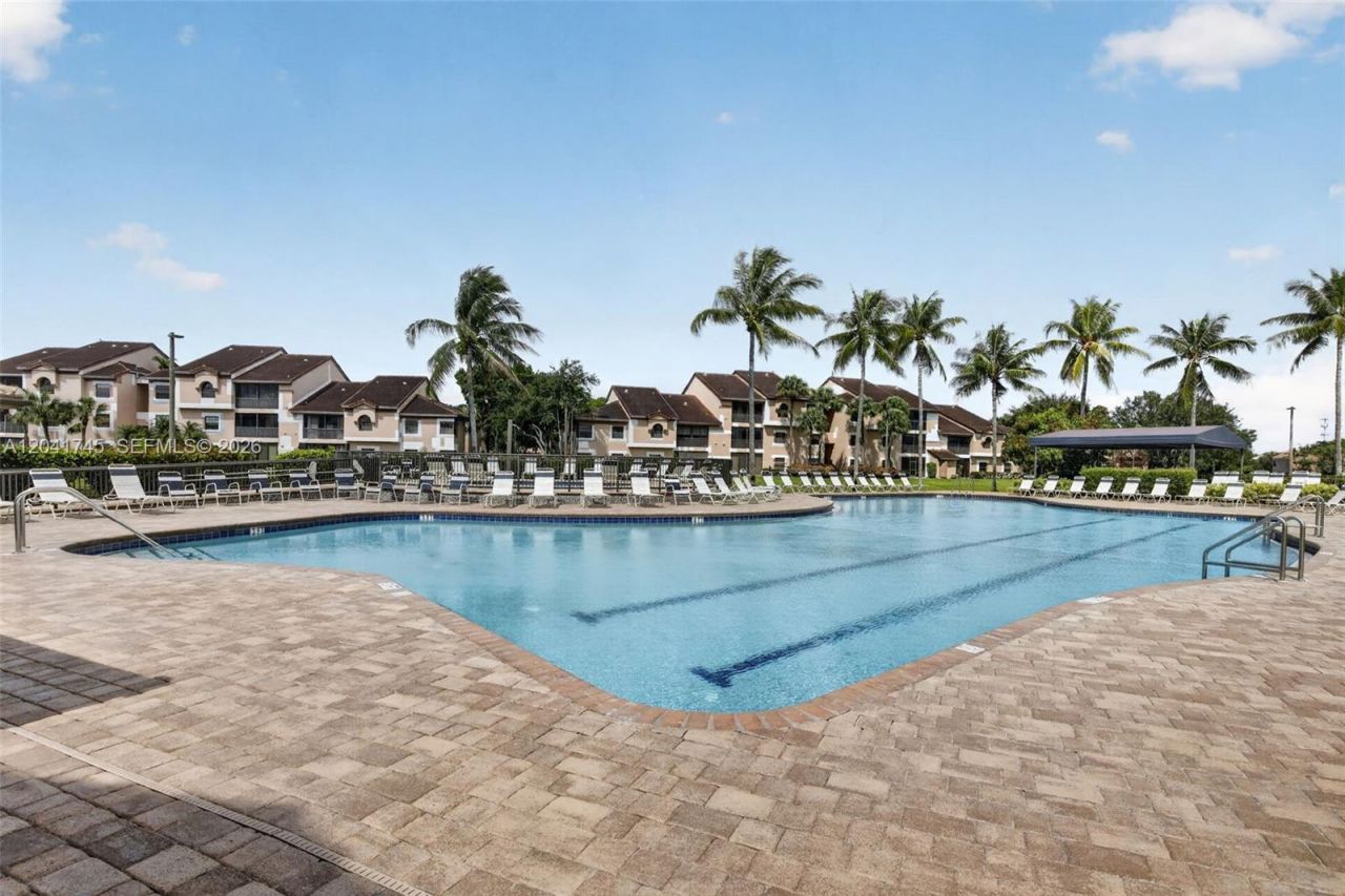 1380 NW 103rd Ter , Plantation, FL 33322 Photo