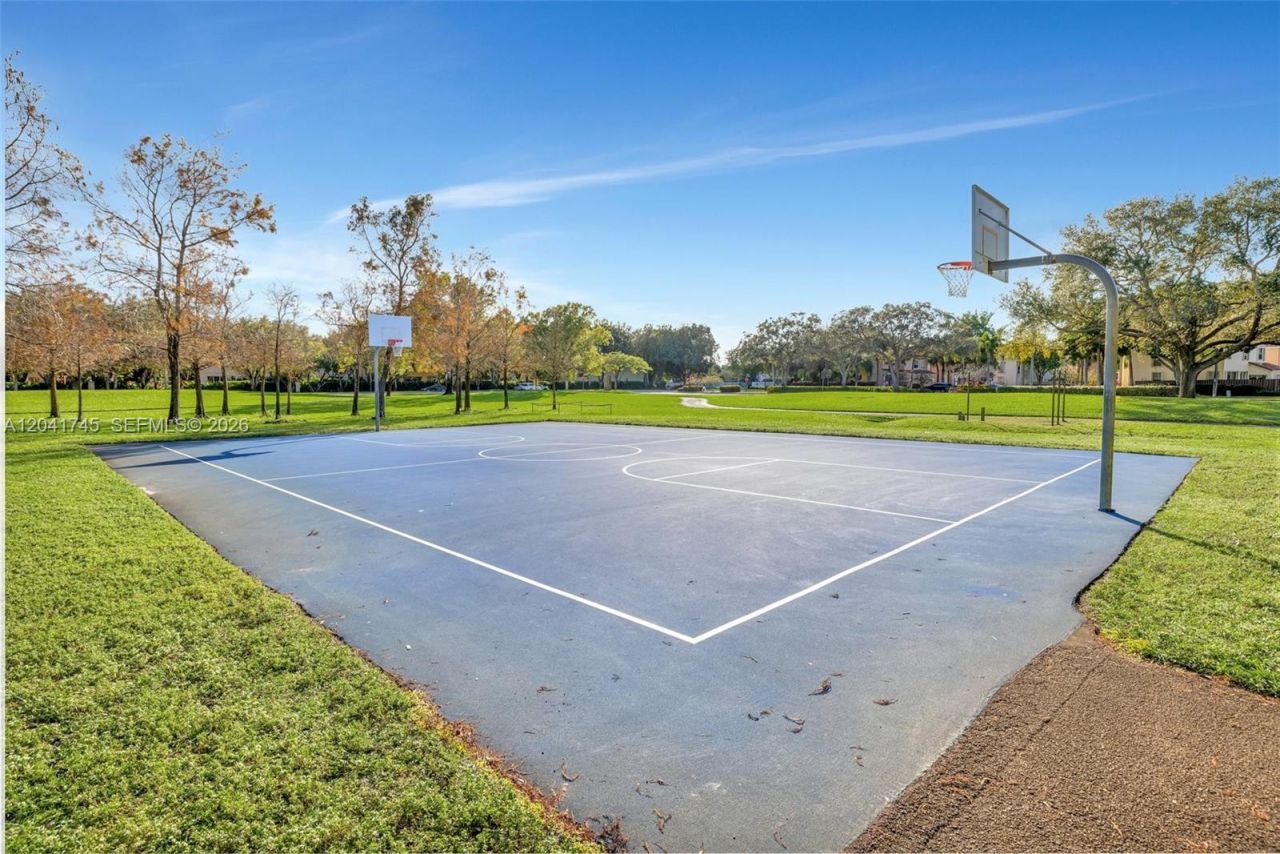 1380 NW 103rd Ter , Plantation, FL 33322 Photo
