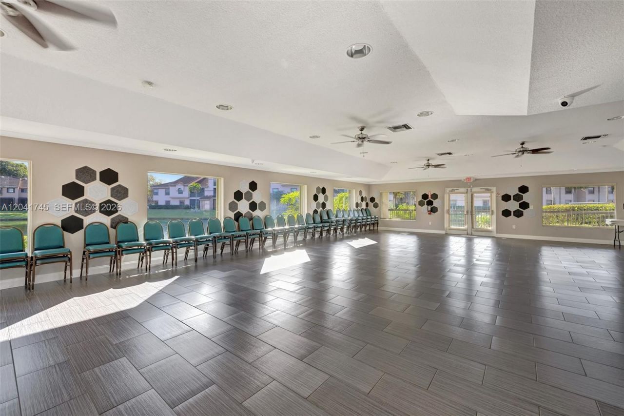 1380 NW 103rd Ter , Plantation, FL 33322 Photo