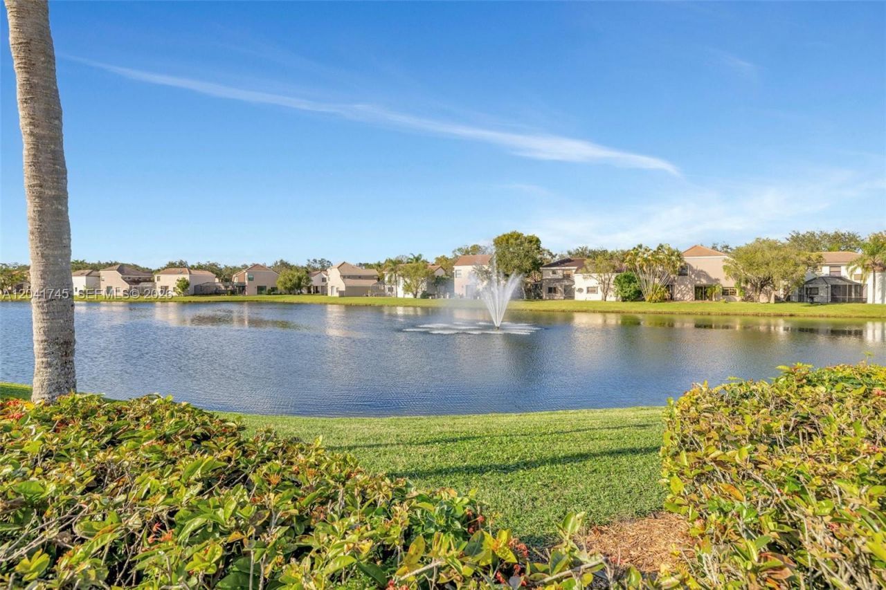 1380 NW 103rd Ter , Plantation, FL 33322 Photo