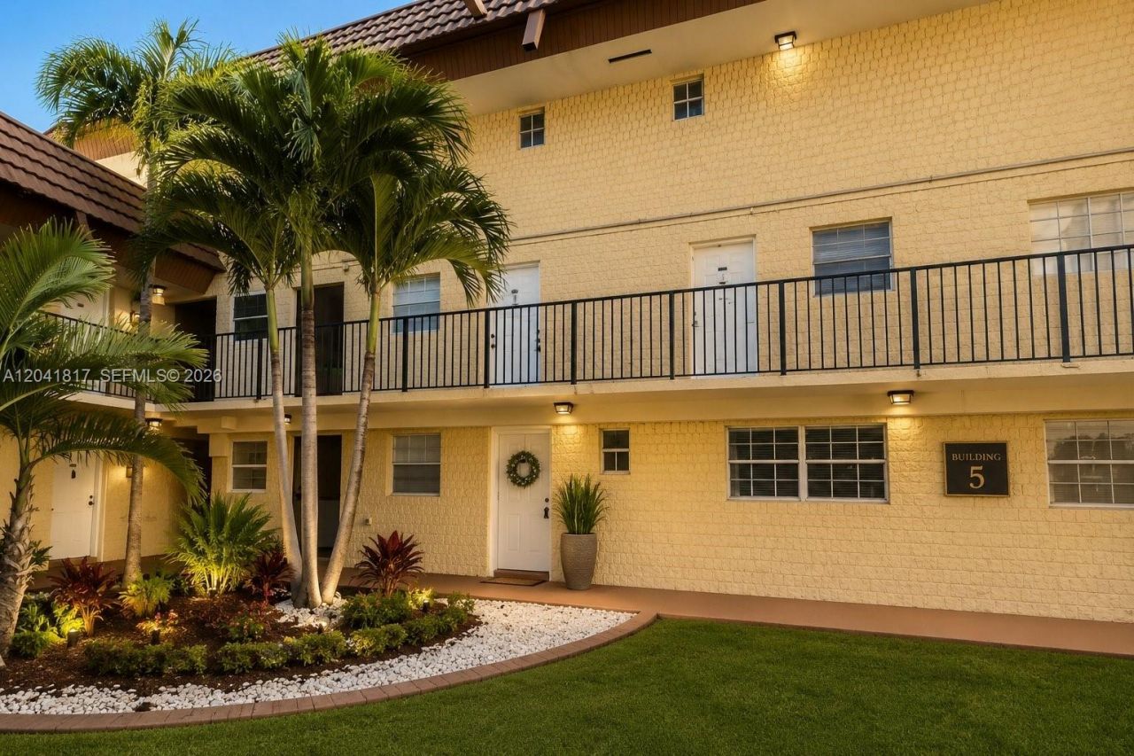 8600 SW 109th Ave, Unit 4-224, Miami, FL 33173 Photo