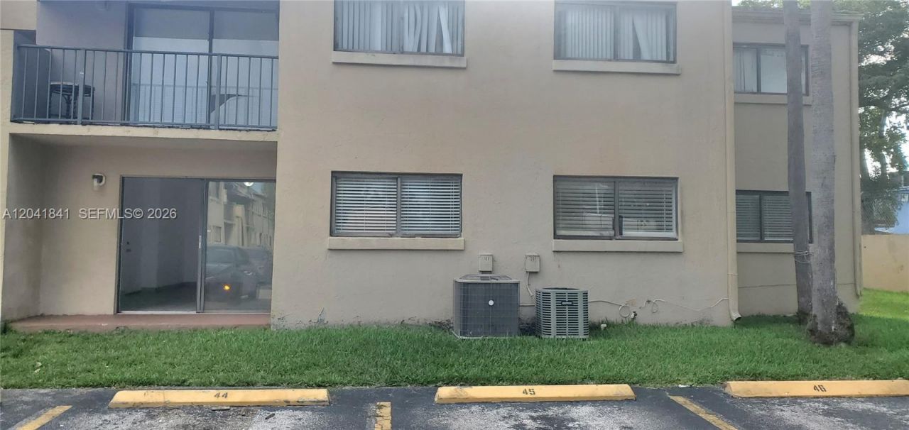 7405 SW 152nd Ave , Unit 101-3, Miami, FL 33193 Photo