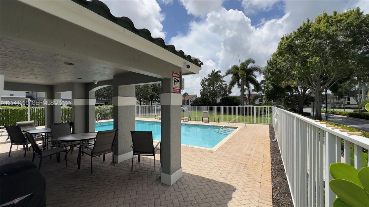3042 Grandiflora Dr , Greenacres, FL 33467 Photo