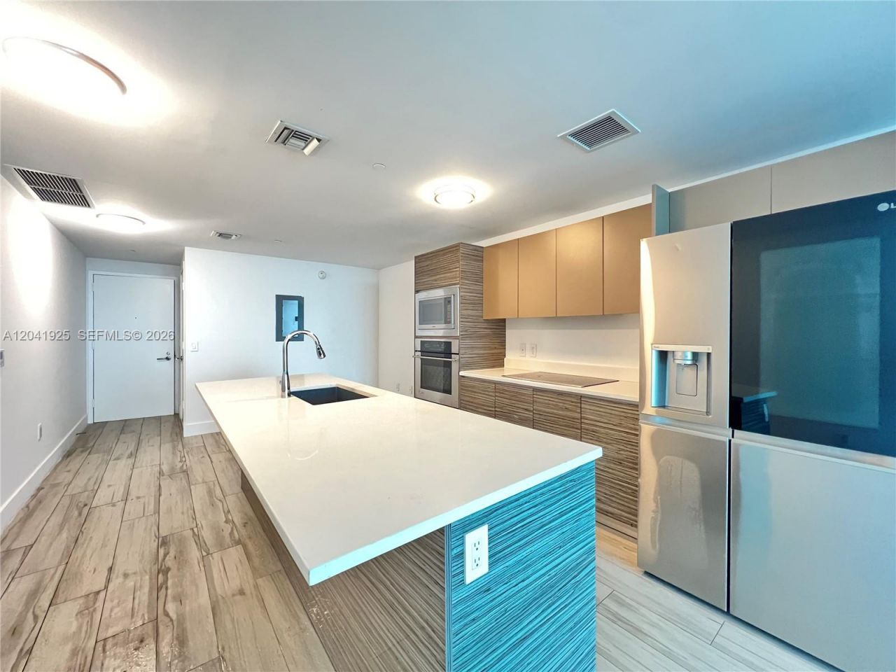 460 NE 28th St, Unit 1402, Miami, FL 33137 Photo