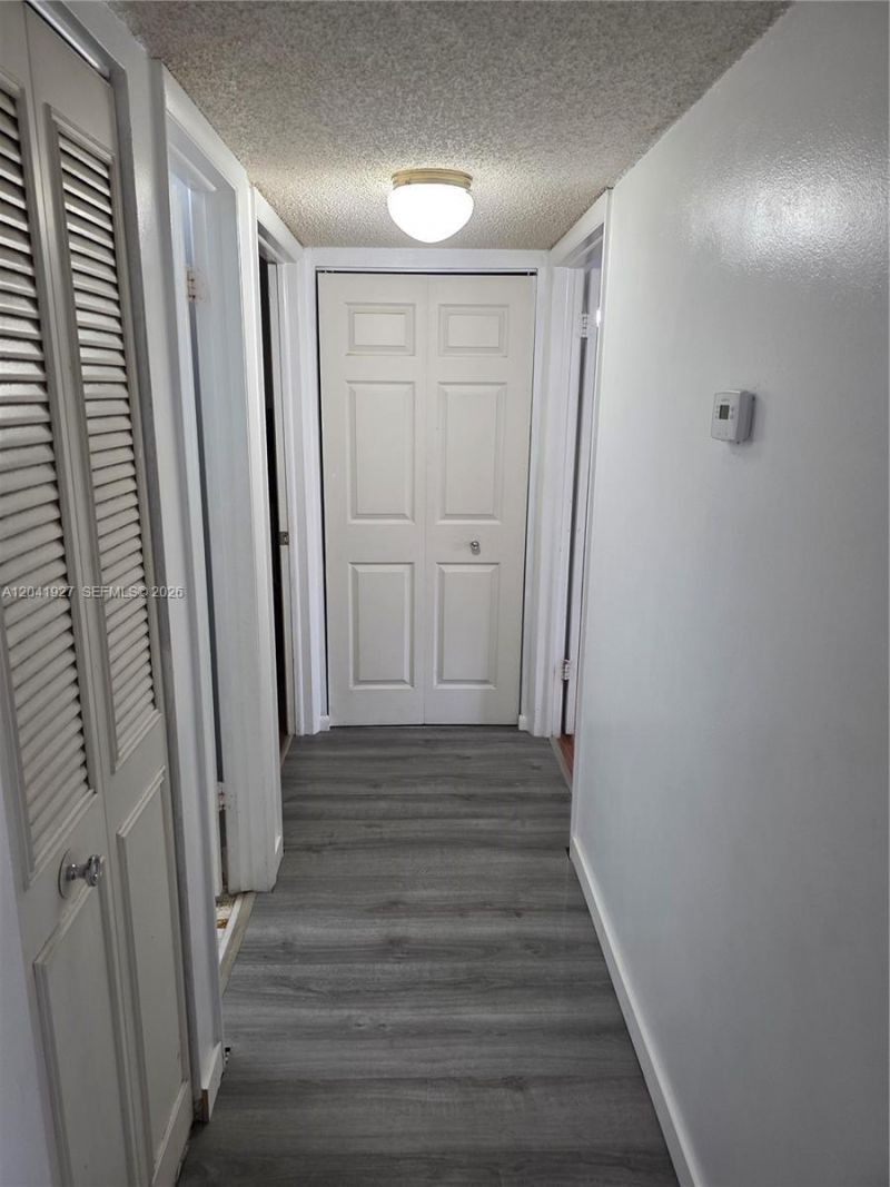 8065 SW 107th Ave, Unit 202, Miami, FL 33173 Photo