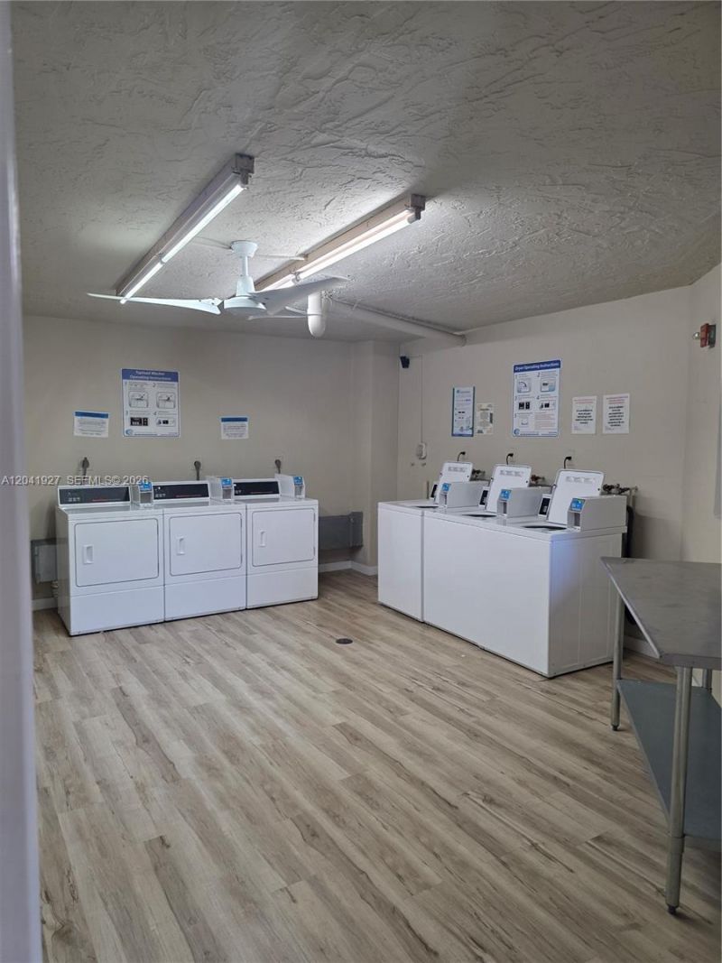 8065 SW 107th Ave, Unit 202, Miami, FL 33173 Photo