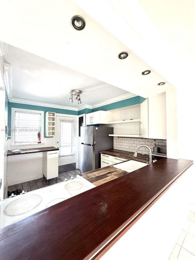 1530 NE 191st St, Unit 340, Miami, FL 33179 Photo