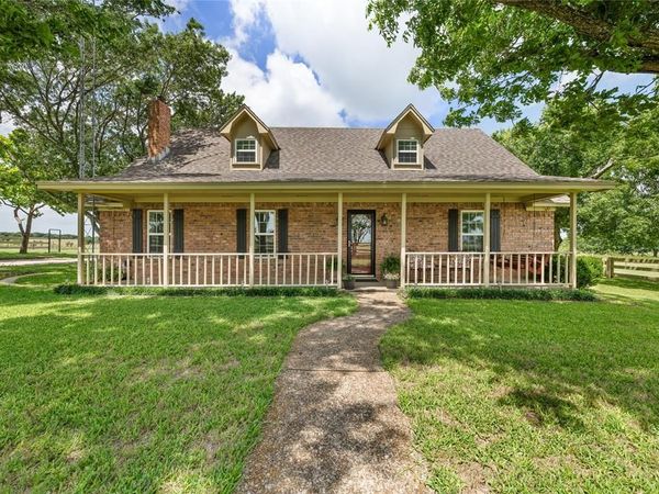 443 Rost Road , McGregor, TX 76657