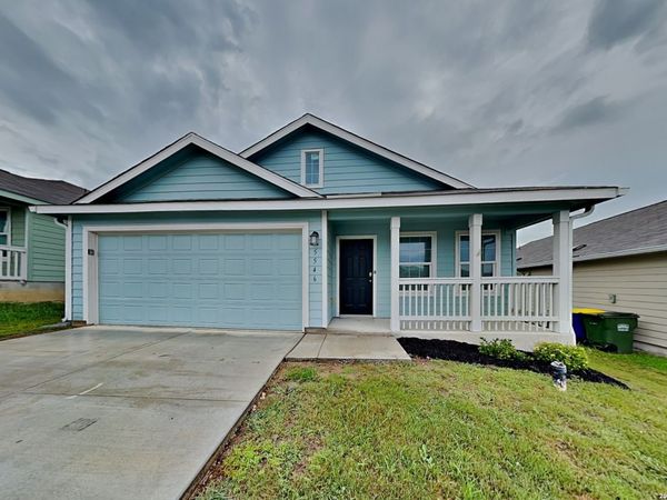 5546 Basil Chase, St Hedwig, TX 78152