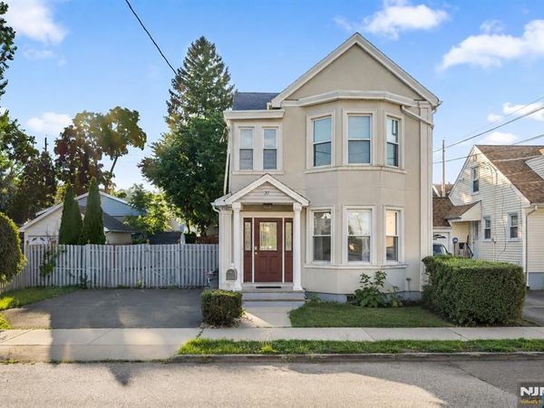 37 Harris Street, HALEDON, NJ 07508