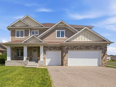 2200 Silver Leaf Trail, Cologne, MN 55322