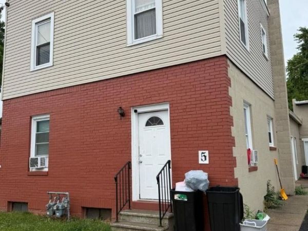 5 2Nd St, Raritan, NJ 08869