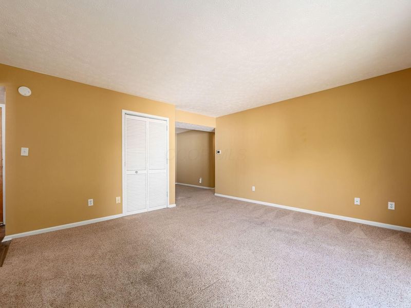 1450 Slade Avenue , Unit 302, Columbus, OH 43235 Photo 12