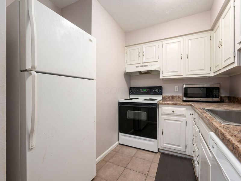 1450 Slade Avenue , Unit 302, Columbus, OH 43235 Photo 23