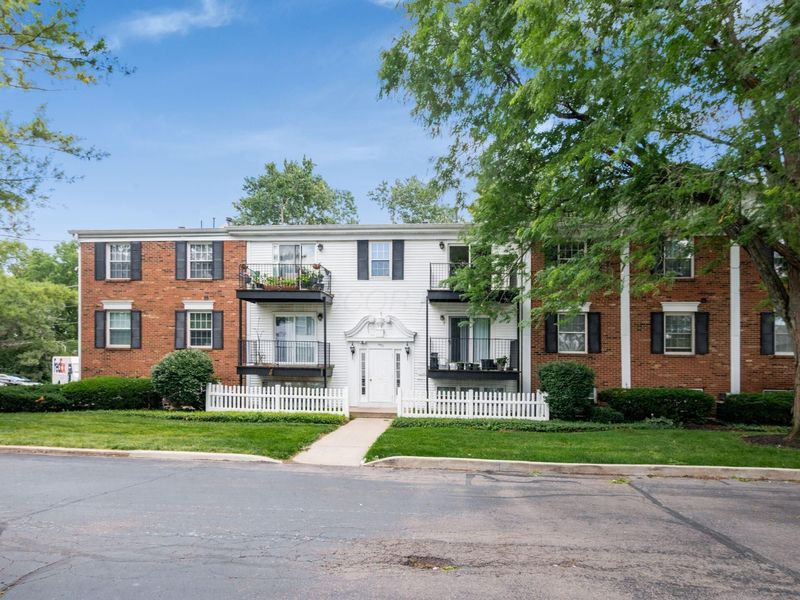 1450 Slade Avenue , Unit 302, Columbus, OH 43235 Photo 3