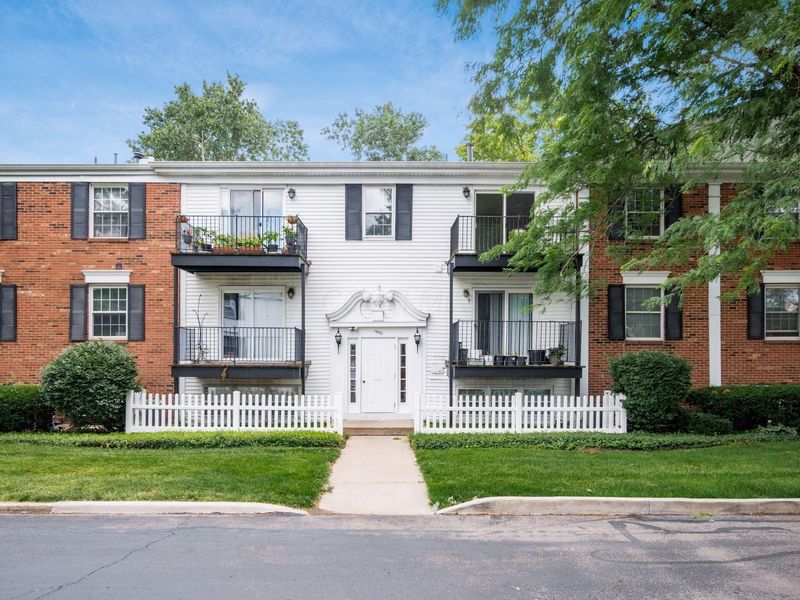 1450 Slade Avenue , Unit 302, Columbus, OH 43235 Photo 4