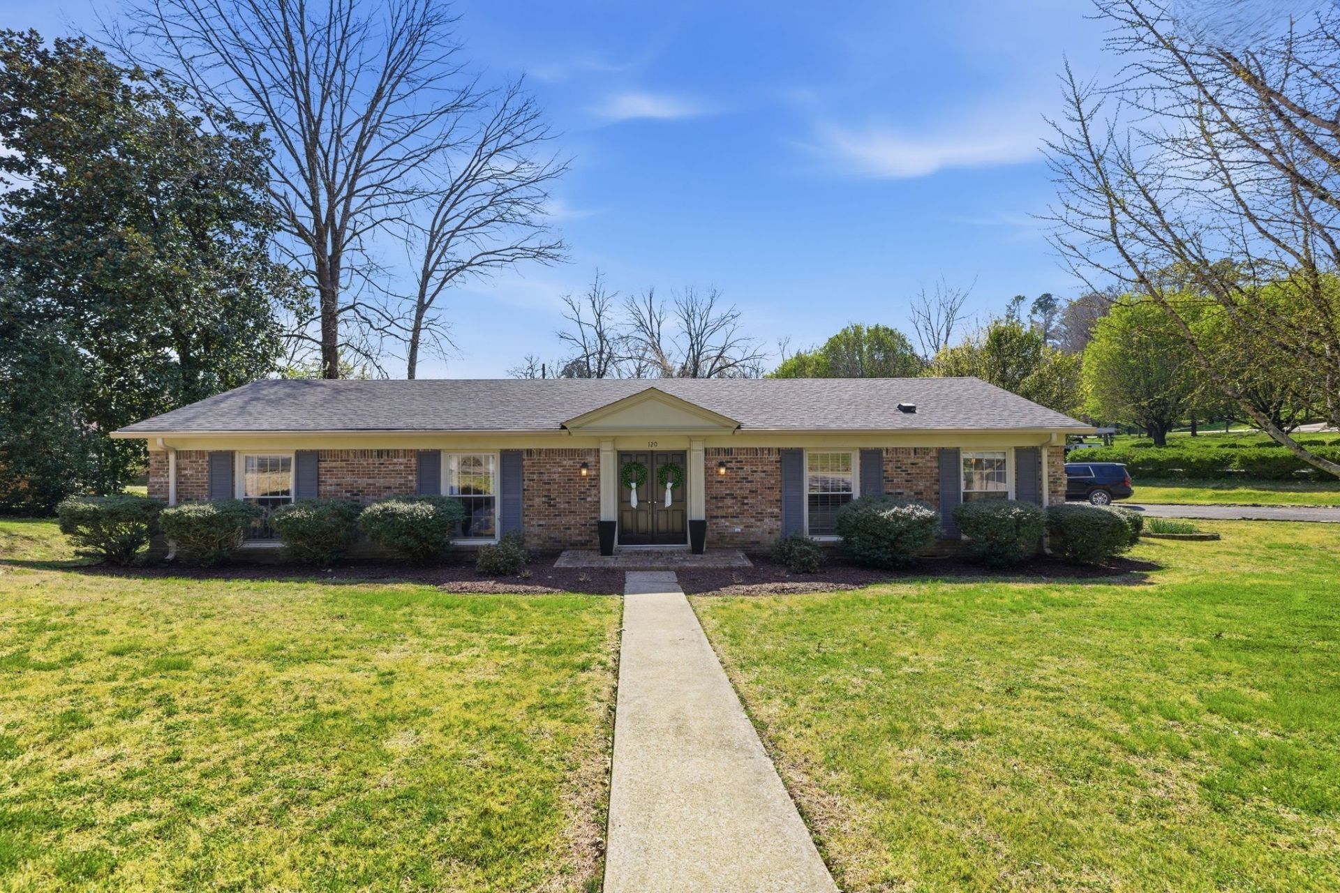 120 Sunset Dr  Pulaski, TN 38478
