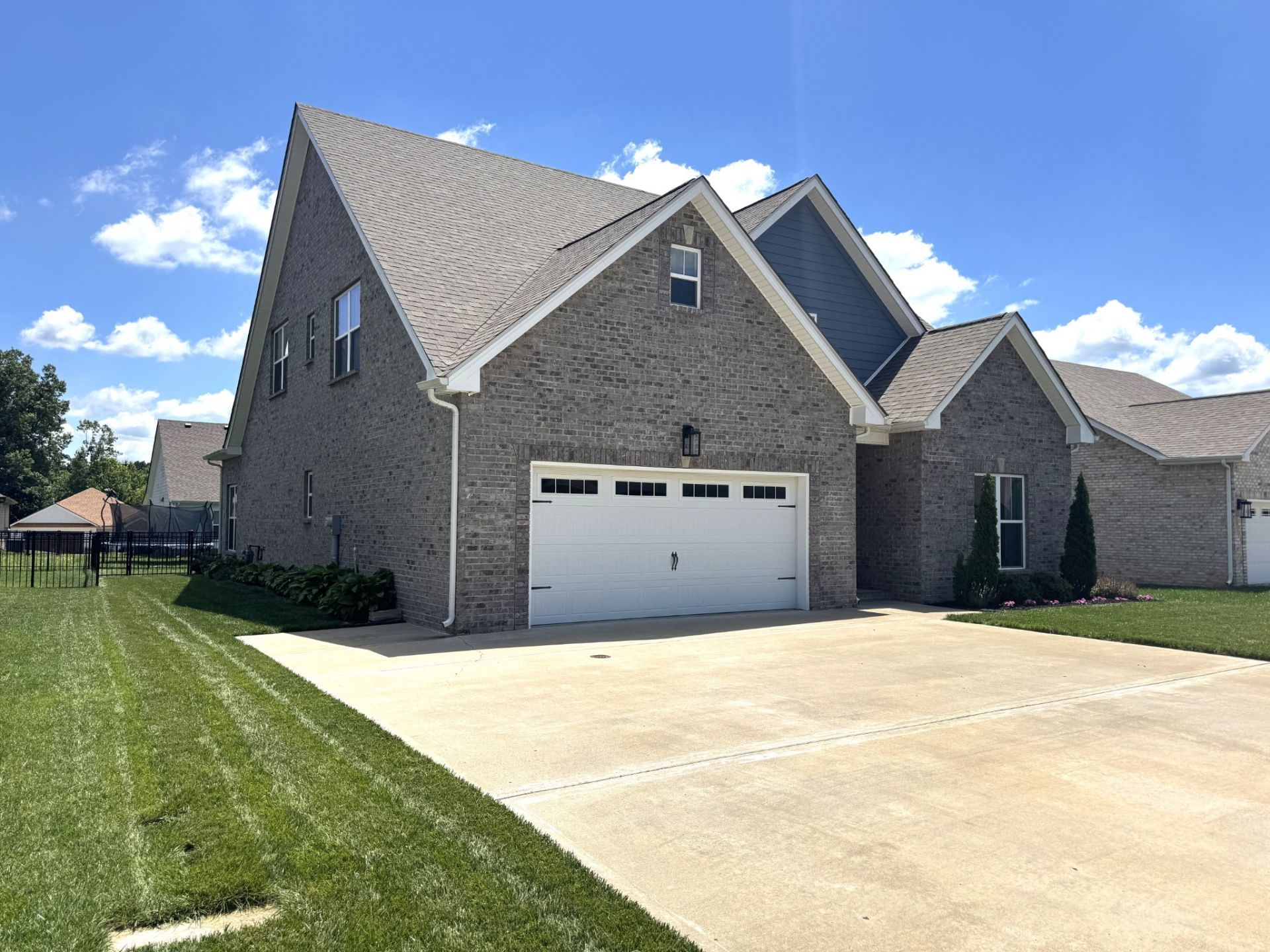 1433 Hereford Blvd  Clarksville, TN 37043