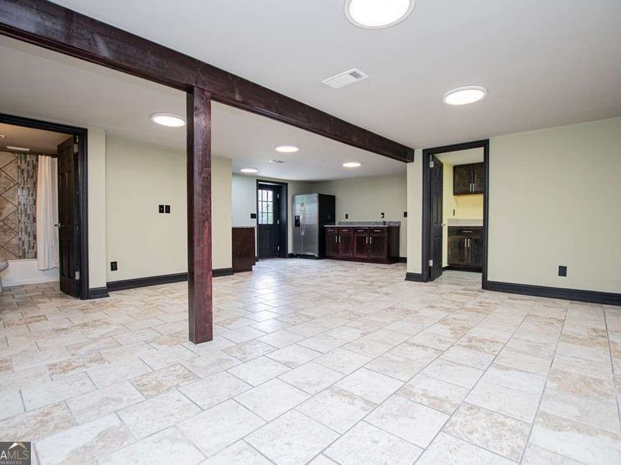Property Image 76