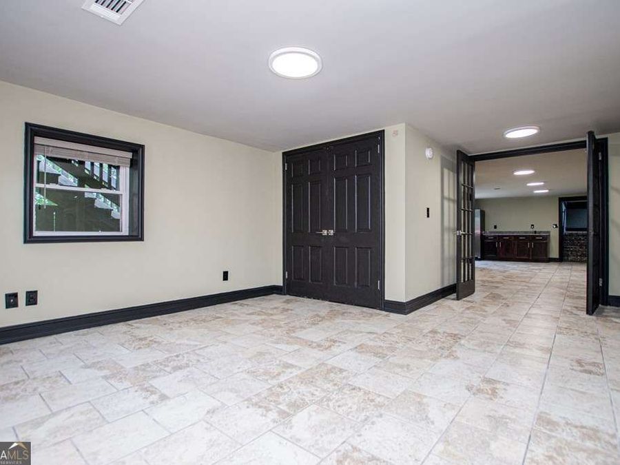 Property Image 80