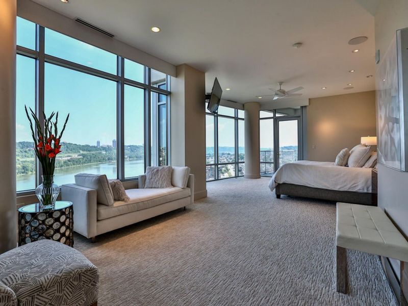 400 Riverboat Row, Unit 1703, Newport, KY 41071 Photo 21