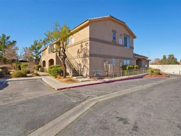 1401 N Michael Way , Unit 220, Las Vegas, NV 89108
