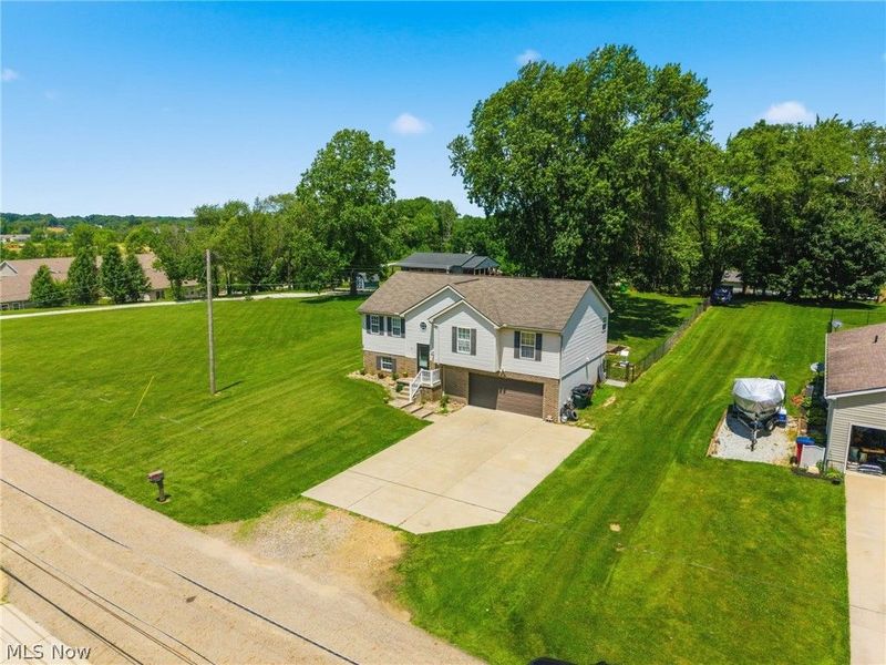 6055 Apple Street, Louisville, OH 44641 Photo 6