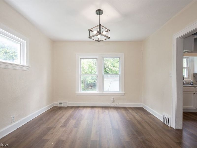 3926 E 121st Street, Cleveland, OH 44105 Photo 6