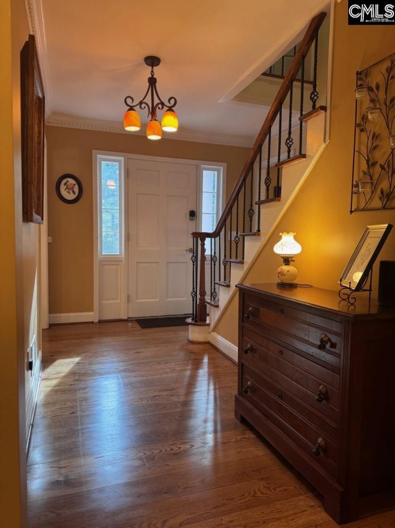 127 Leonard Circle Photo 9