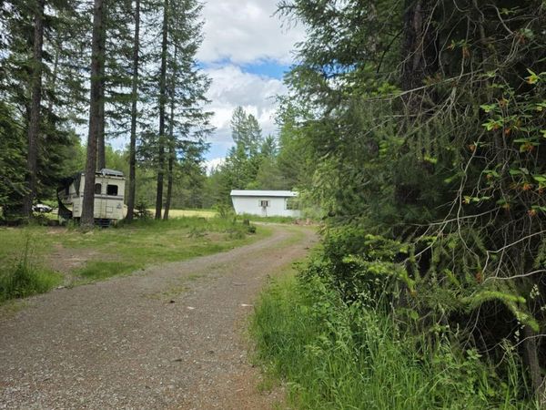 1901 Green Rd, Newport, WA 99156