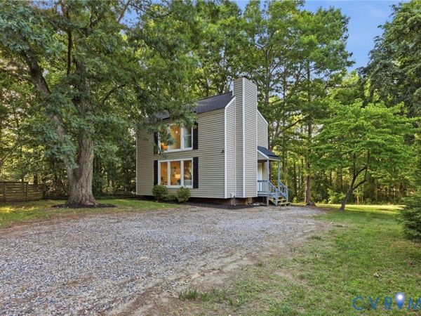 4900 Genlou Circle, Chesterfield, VA 23832