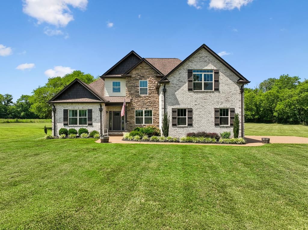 3930 3930 Big Springs Road Lebanon, TN 37090
