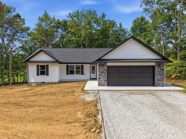 1020 South Lane, Grimsley, TN 38565
