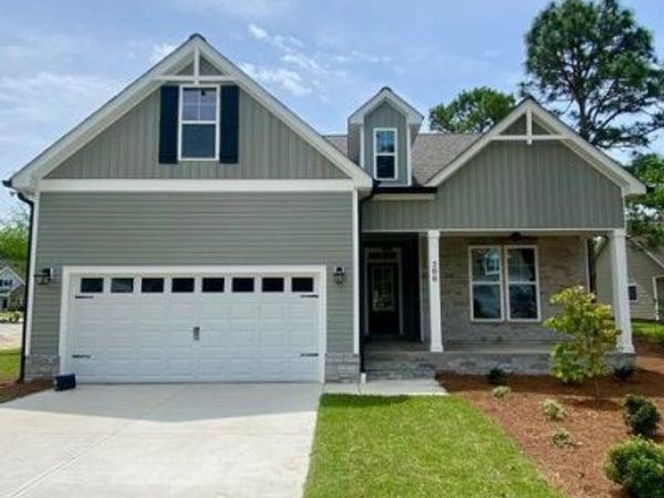 166 Deepwater Drive, Stella, NC 28582
